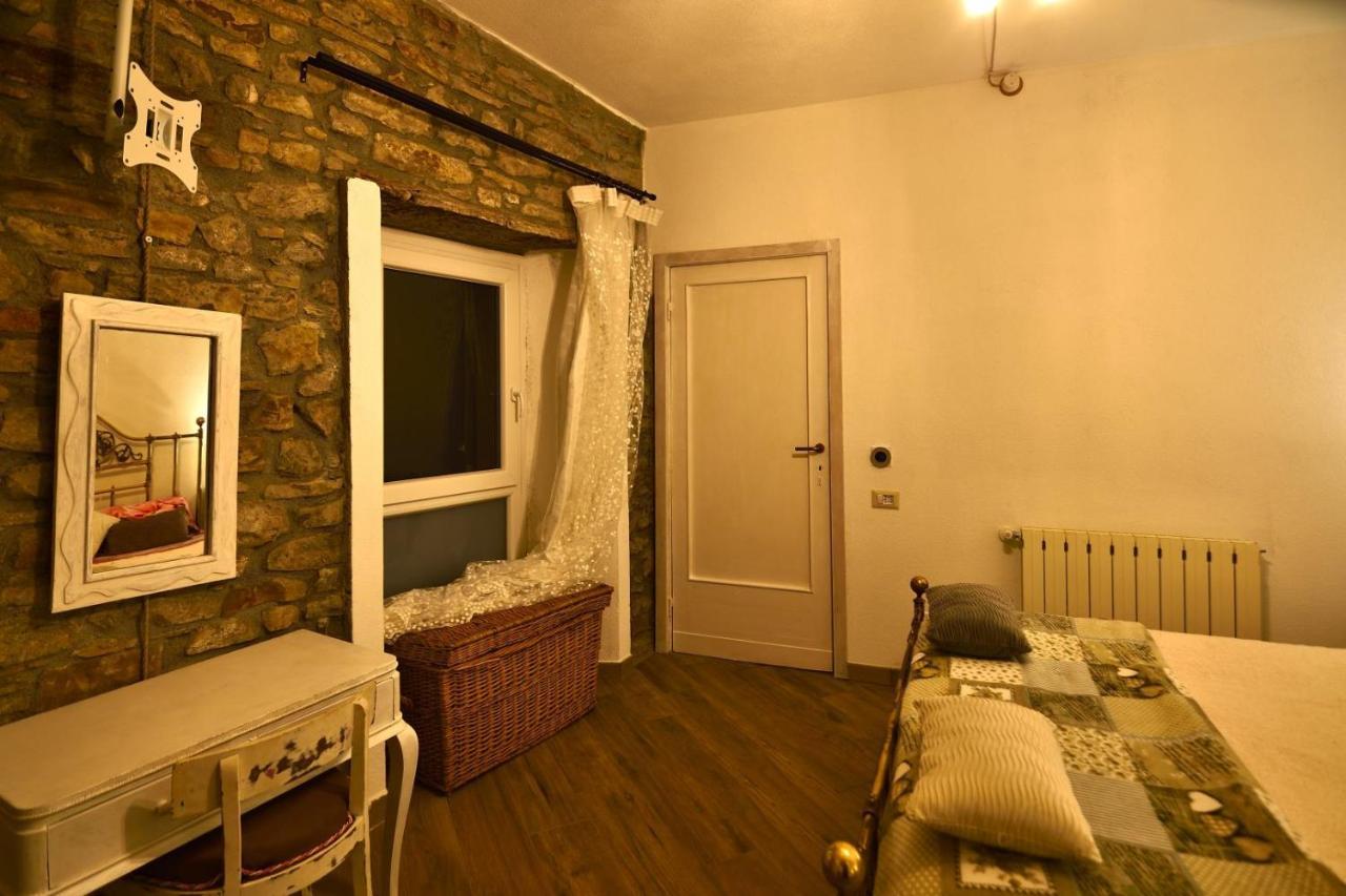 Il Borgo Del Castello Hotell Cremolino Eksteriør bilde