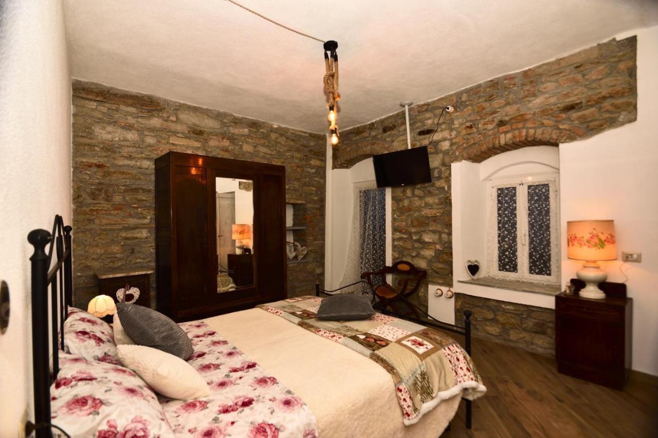 Il Borgo Del Castello Hotell Cremolino Eksteriør bilde