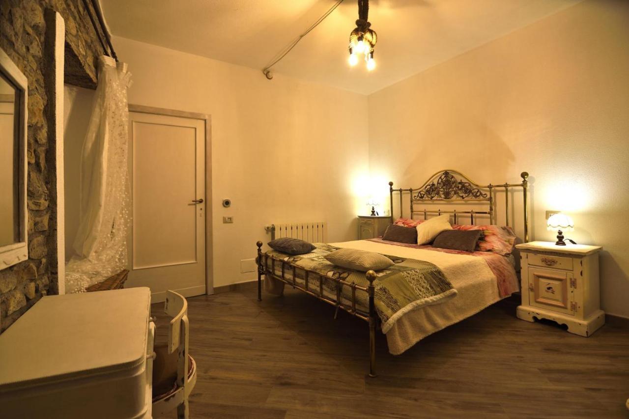 Il Borgo Del Castello Hotell Cremolino Eksteriør bilde