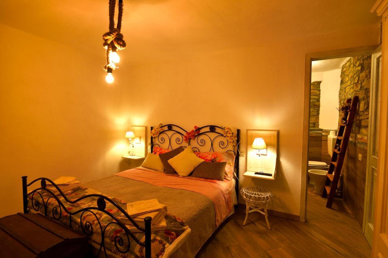 Il Borgo Del Castello Hotell Cremolino Eksteriør bilde